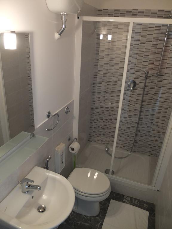 Maxim Rooms Ρώμη Εξωτερικό φωτογραφία