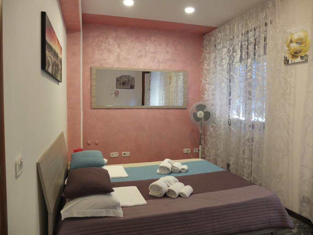 Maxim Rooms Ρώμη Εξωτερικό φωτογραφία