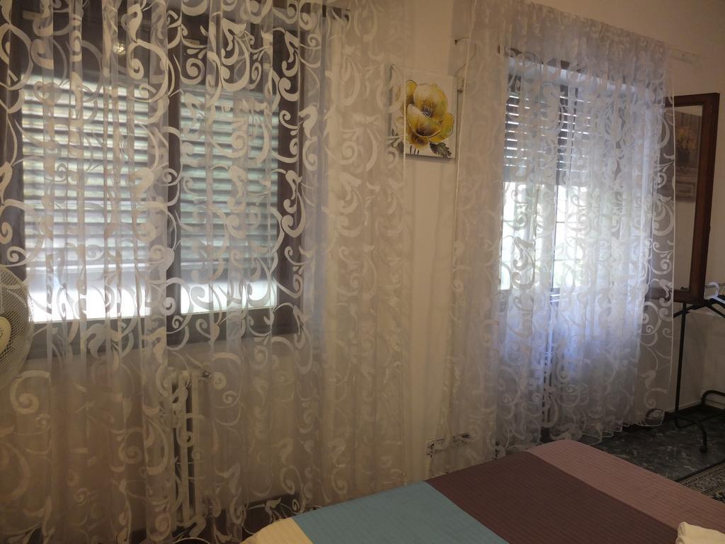 Maxim Rooms Ρώμη Εξωτερικό φωτογραφία