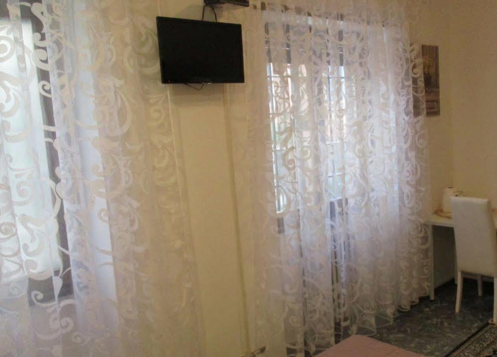 Maxim Rooms Ρώμη Εξωτερικό φωτογραφία