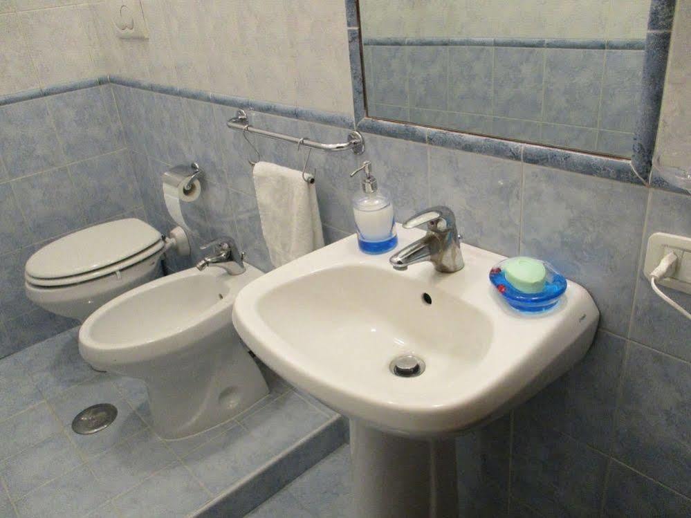 Maxim Rooms Ρώμη Εξωτερικό φωτογραφία