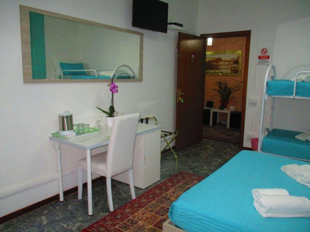 Maxim Rooms Ρώμη Εξωτερικό φωτογραφία